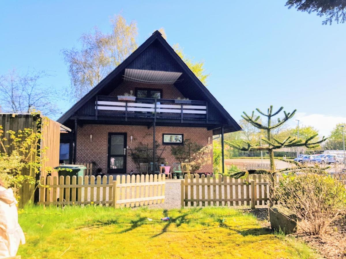 5 Minute Walk To Lego House-2 Bedrooms With Balcony Garden View.Loft Floor Billund  Exteriér fotografie