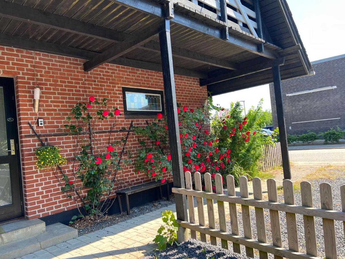 5 Minute Walk To Lego House-2 Bedrooms With Balcony Garden View.Loft Floor Billund  Exteriér fotografie